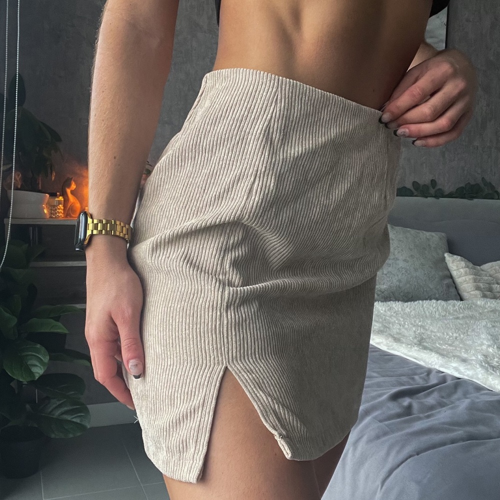 Corduroy skirt